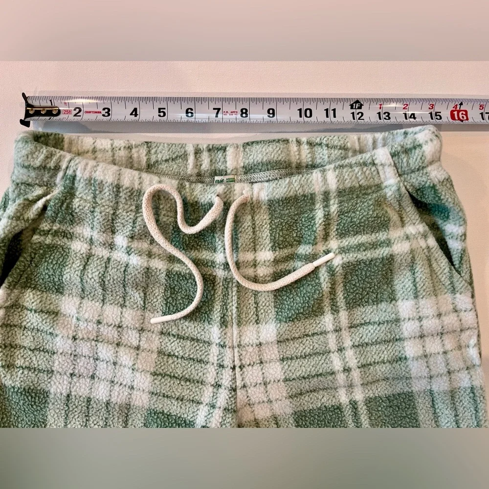 Aerie Snowed In Plaid Green Fleece Joggers PJ’s Pants Viscose Medium
